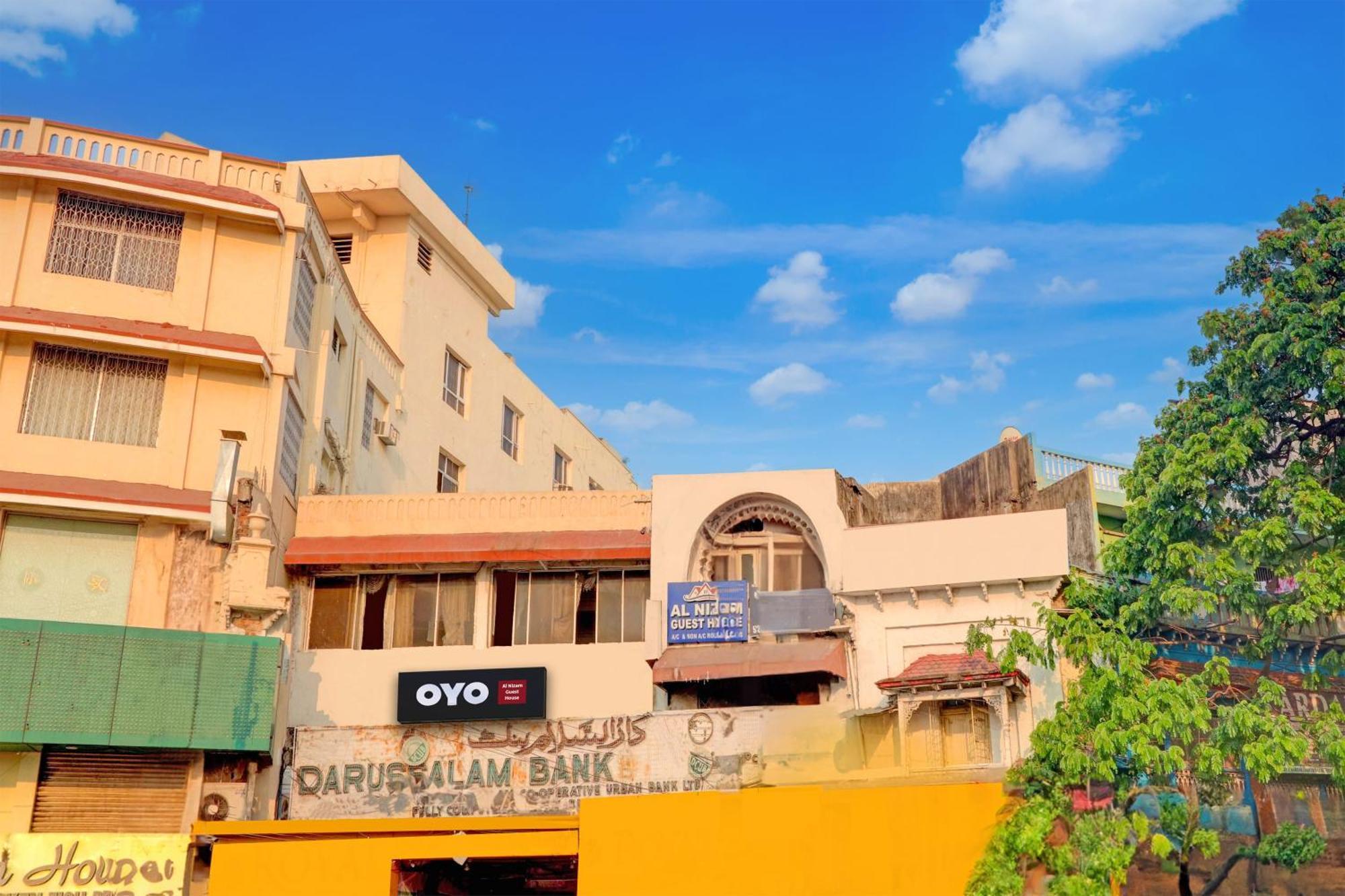 Spot On Al Nizam Guest House Hyderabad Bagian luar foto